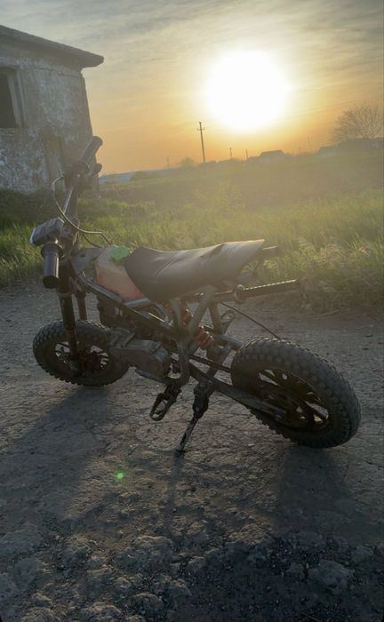 Vând mini cross 49cc citiți descrierea!