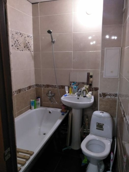 Продаю 2х комн Карбышева 14/2