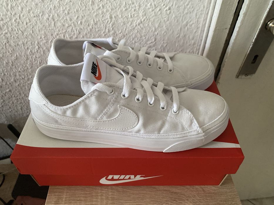 Кецове Nike Court Legacy Canvas, 40 номер