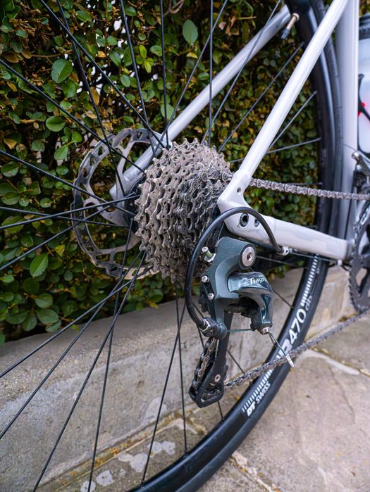 Шосеен велосипед Specialized Allez Sport 2024