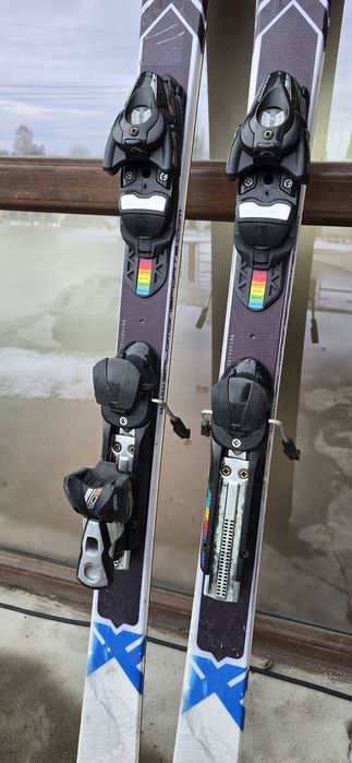 Skiuri Volki si Rossignol cu 1,7 m