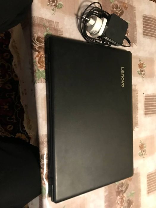 ноутбук Леново продам