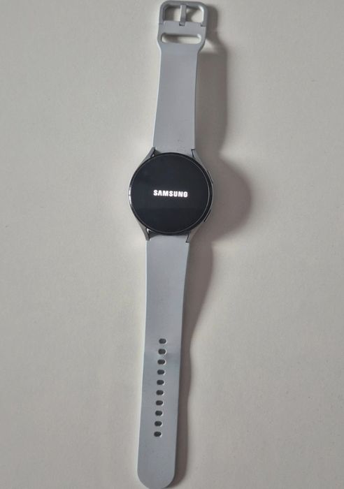 Samsung Galaxy Watch4, 44mm, LTE, Silver