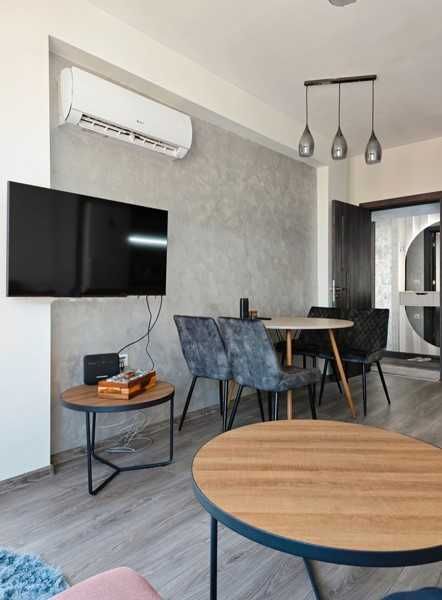 Дава се под наем Двустаен апартамент в Пловдив, Център - 60 кв.м за 450 € - Снимка #1