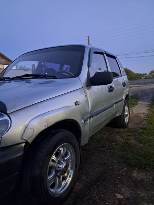 Продам шевроле ниву