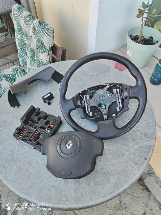 Части за Renault Grand Scenic