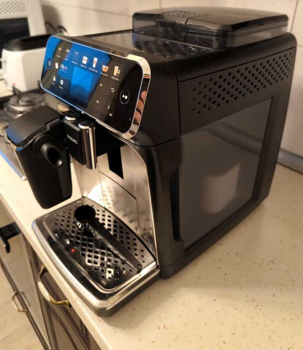 Espressor Philips, seria 5400, perfect functional