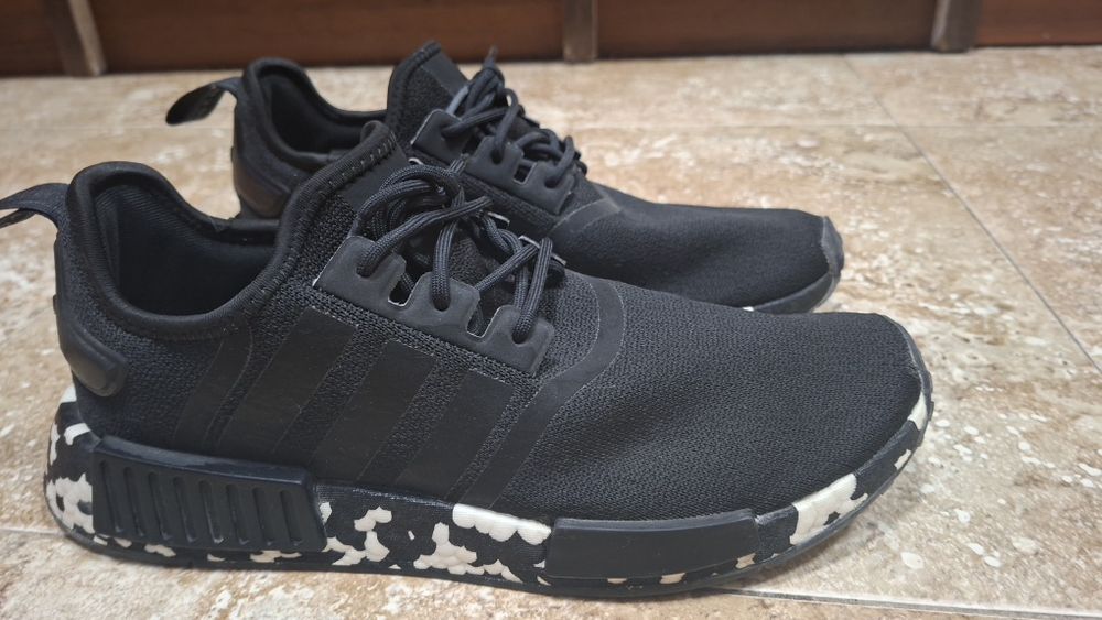 Мъжки маратонки Adidas NMD R1 Black 43