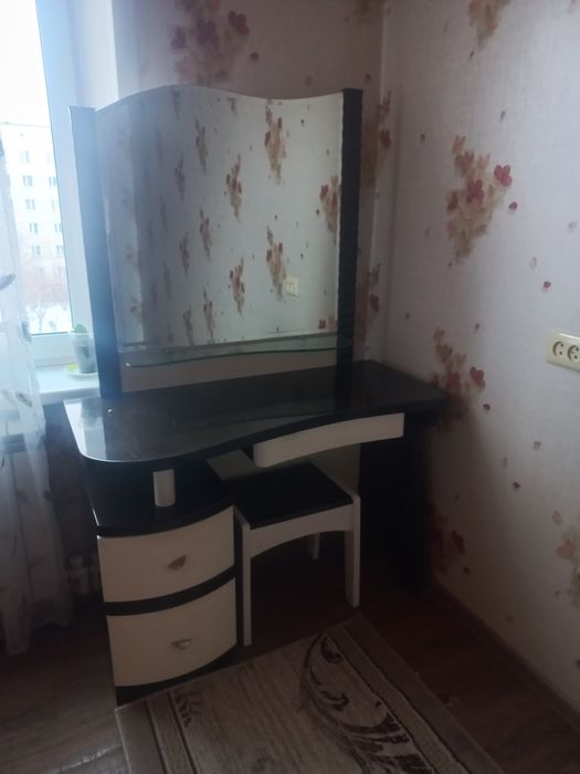 Продам тримо в черно бежевом цвете