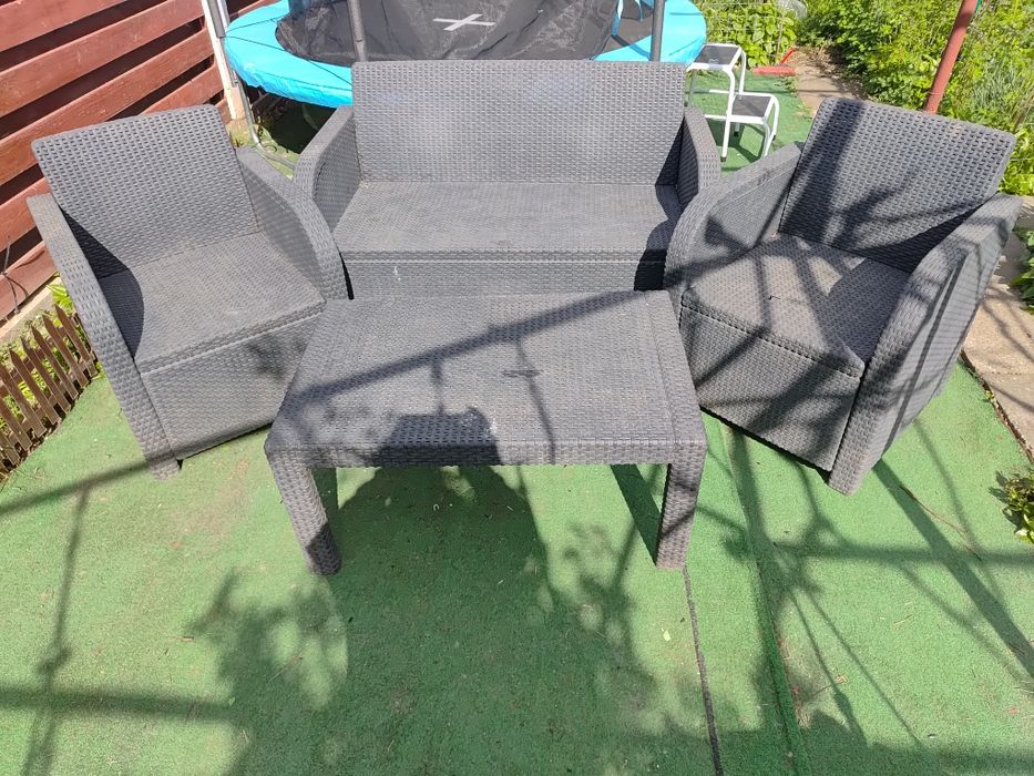 Set măsuță de grădină cu scaune