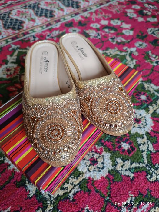 Женская обувь . Келин салом учун