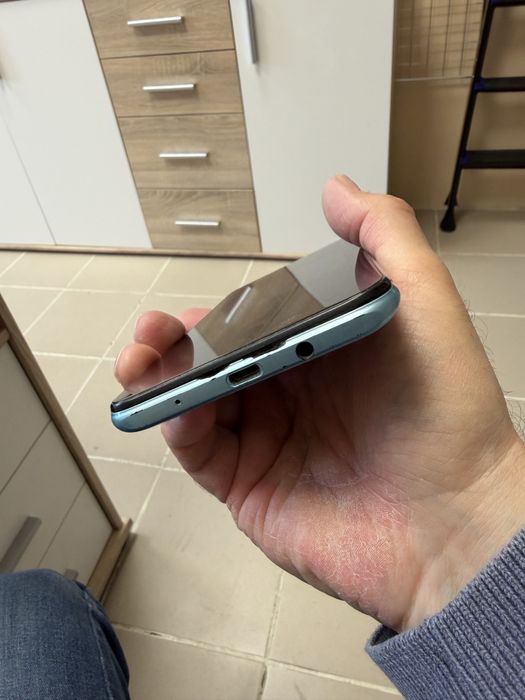 Infinix Hot 11 Play 4/64gb