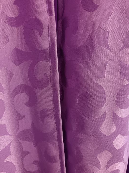 Продам шторы сиреневые