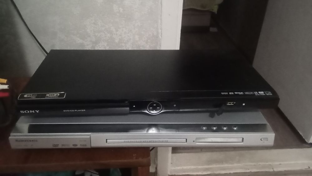 Продам телевизор