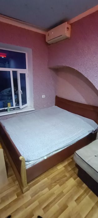 спалные матрас +камот ойнали + 2 та тумба