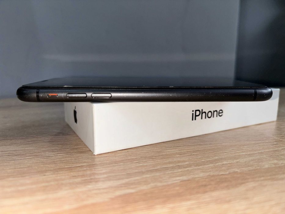 iPhone 11 – 64GB, Батерия 88%