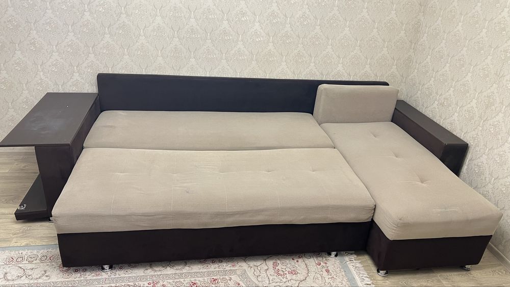 Срочно продам угловой диван
