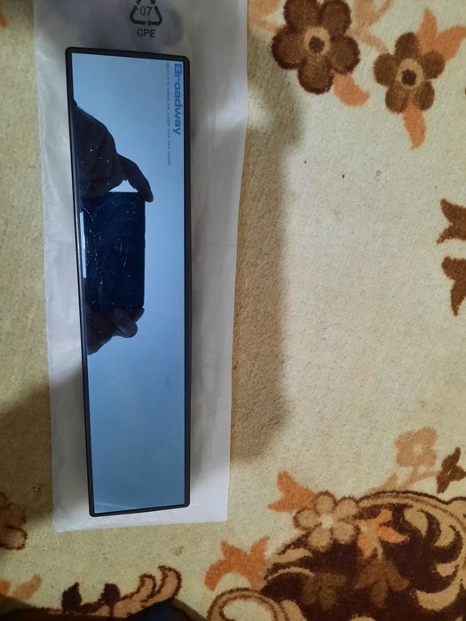 Саллоный зеркало