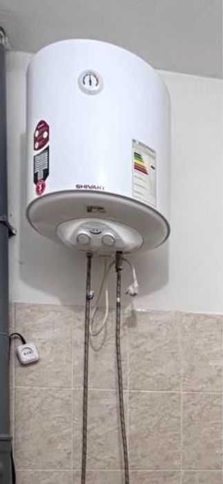 Продам водонагреватель бойлер