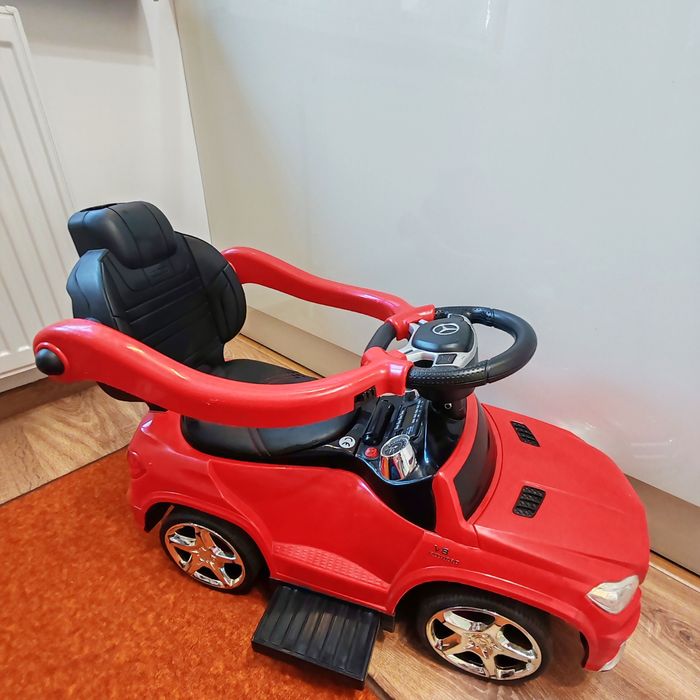 Детска кола за бутане Мерцедес на Чиполино