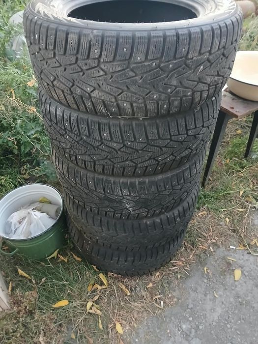 Продам резину в хорошем состоянии