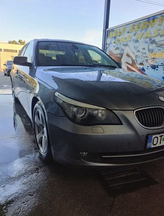 vand BMW seria 5; caut sa fac schimb cu o masina de 16 ani rapid ‼️‼️