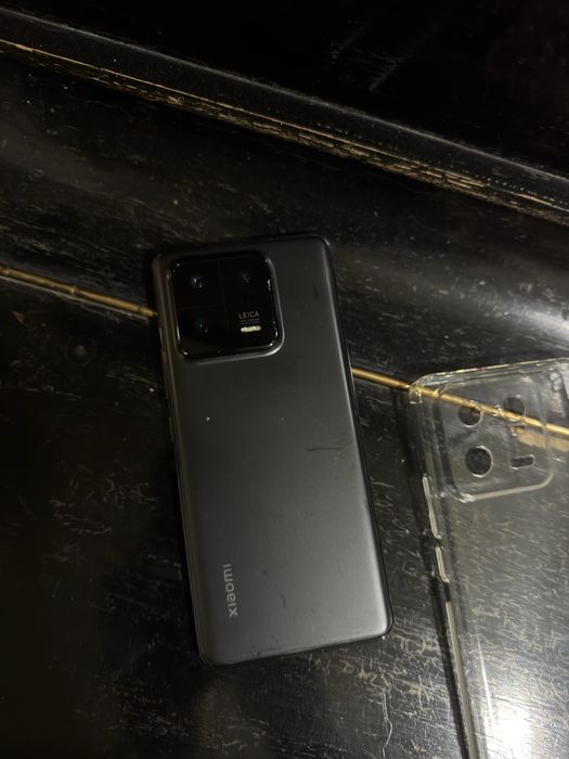 Xiaomi 13 Pro 256GB flagman