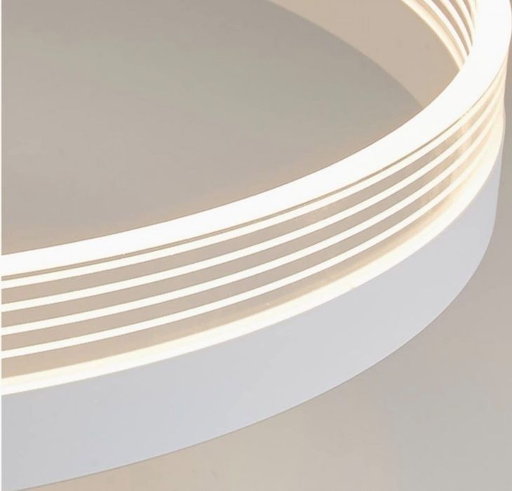 Златисти рингове, невисящи 3 броя 40,50,60 см с дистанционно