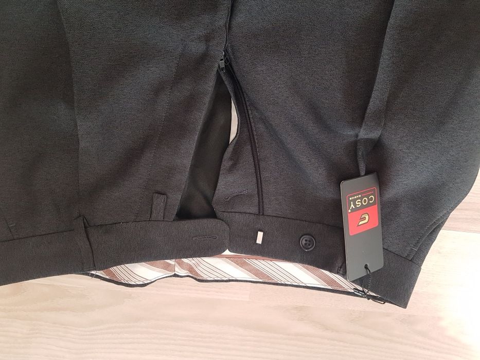 Pantaloni de costum barbatesc