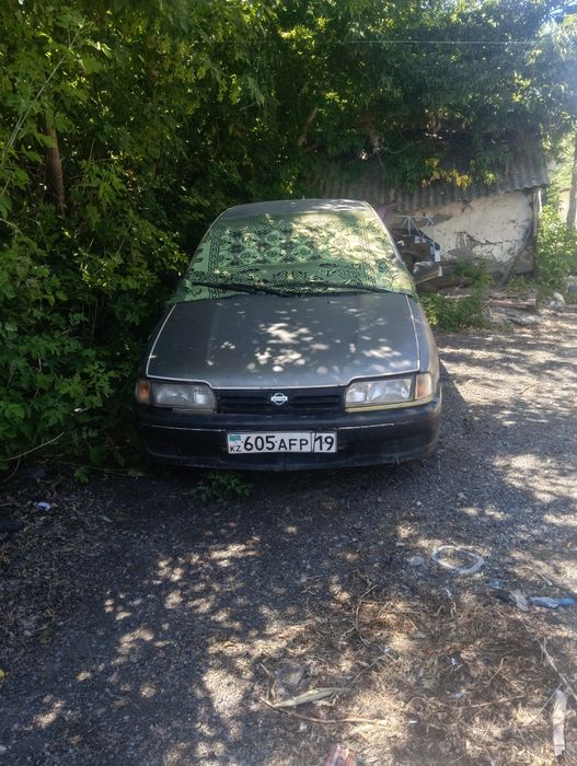 Продам Нисан примера срочно