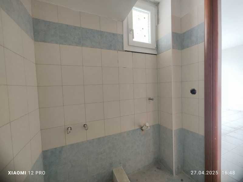 ПРОДАВА Просторен,нов апартамент в Паралия Офринио, Кавала