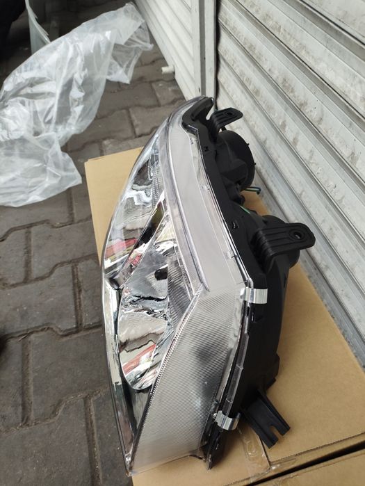 Фара Алмера класик