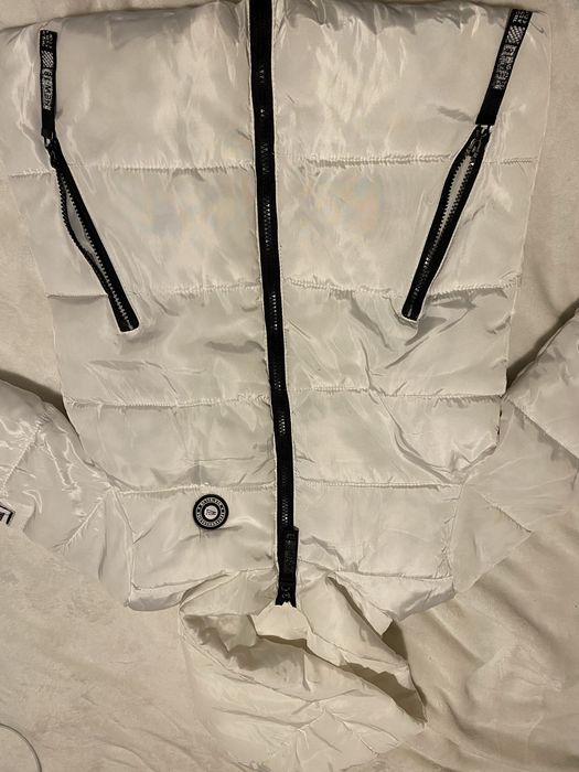 Бяло зимно яке Disney – с качулка