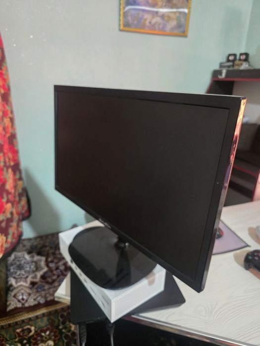 Avtech manitor 22 sotiladi