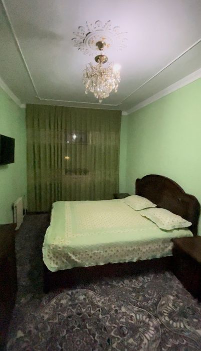 Марказдаги 4 хонали срочна