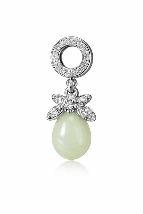 Сребърно колие със светеща светулка