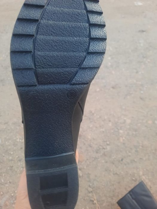 Продам сапоги женские