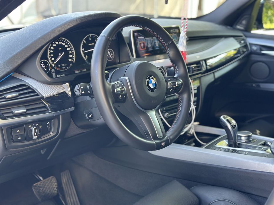 Bmw X5 xDrive30d . F15 , 3.0d 258 Cp . M Pachet