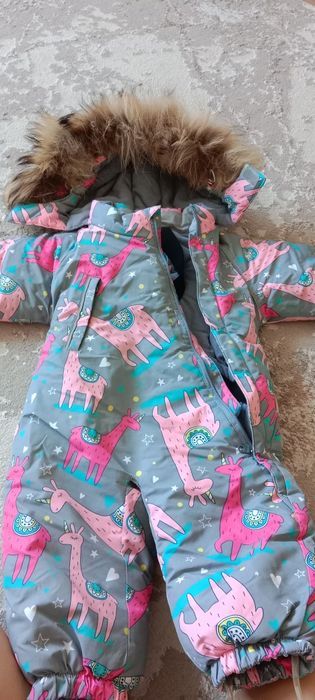 продаю детскии зимний комбез бу