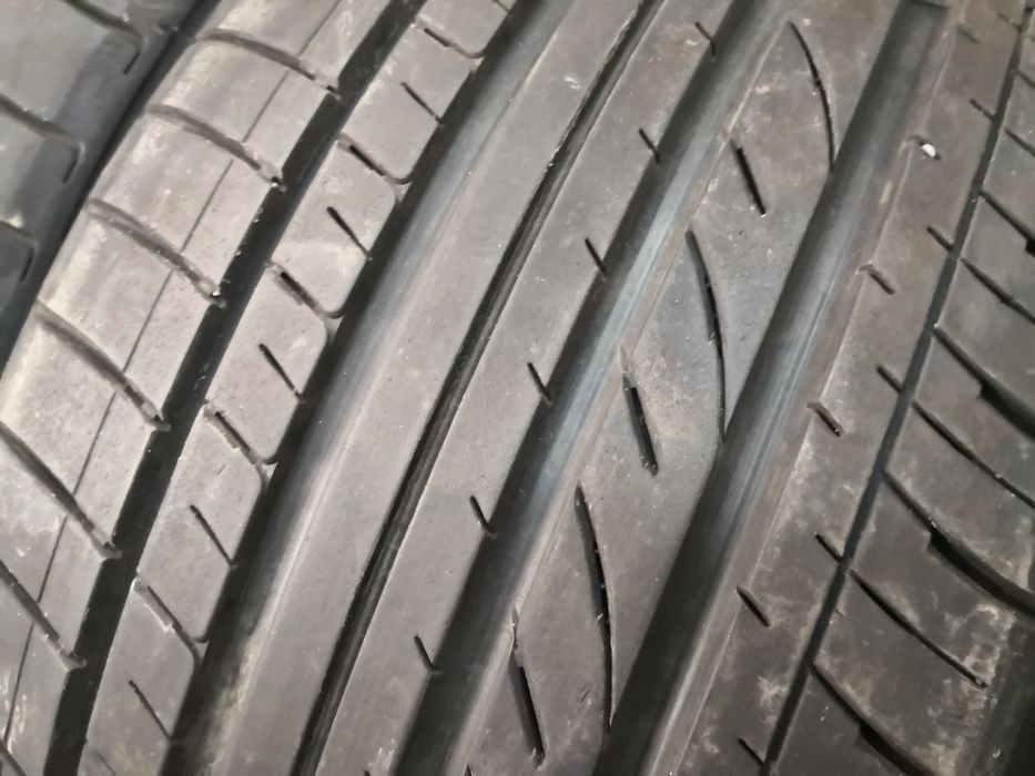 255 40 19 цола гуми като нови dot 23