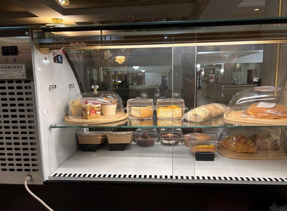 витринный холодильник