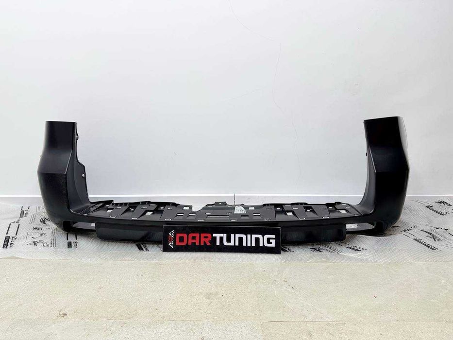 Задний бампер подоригинал Toyota Prado 150