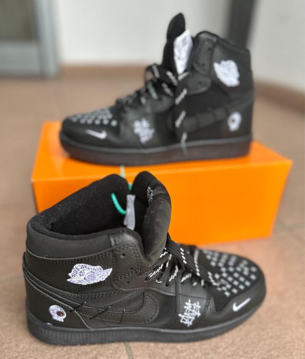 Ghete de barbati jordan . Negru