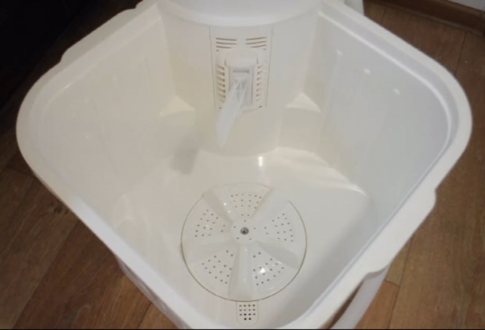 Стиральная машина Renova