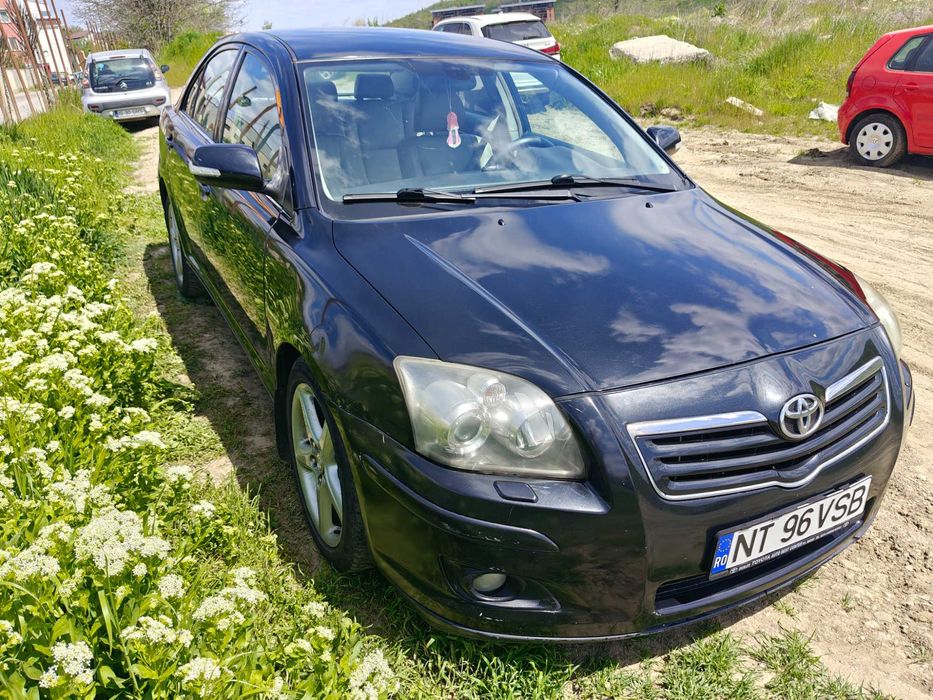Toyota Avensis 2.2 D-4D Luxury