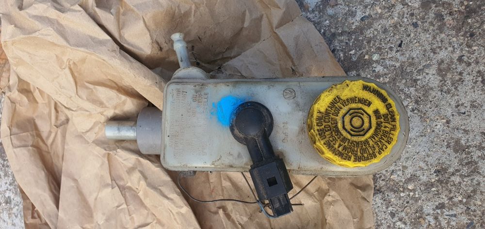 Оригинална OEM спирачна Помпа VW Polo IV 9N