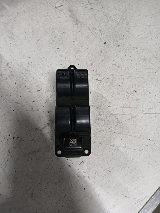 Butoane Geamuri Electrice Stanga Fata Mazda 6 2005>