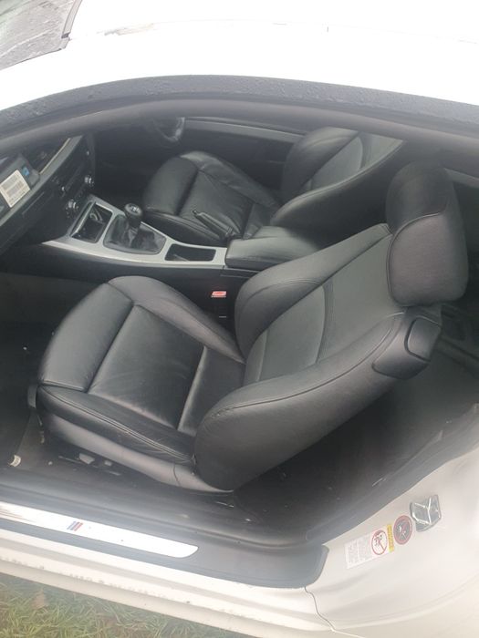 Interior bmw e90 e91 e92 e93 .