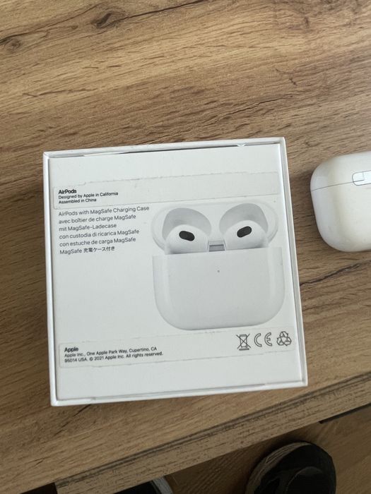 Apple airpods gen3