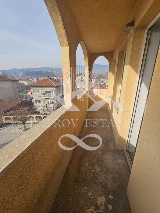 3-стаен в Пазарджик, област-гр.Велинград площ 104 цена 85000